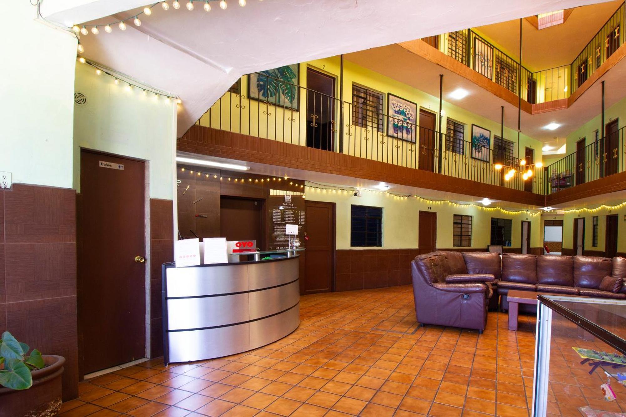 Oyo Hotel Brazil,Guadalajara,Estadio Jalisco エクステリア 写真