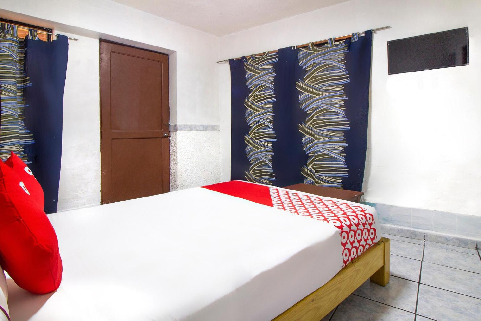 Oyo Hotel Brazil,Guadalajara,Estadio Jalisco エクステリア 写真